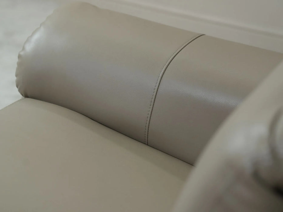 2 Seater Electric Recliner Sofa in Cream Faux Leather | Storage, Cup Holders & USB Ports | Scuff on Side Panel + No Feet | Solero | Ex Display Sofas 111