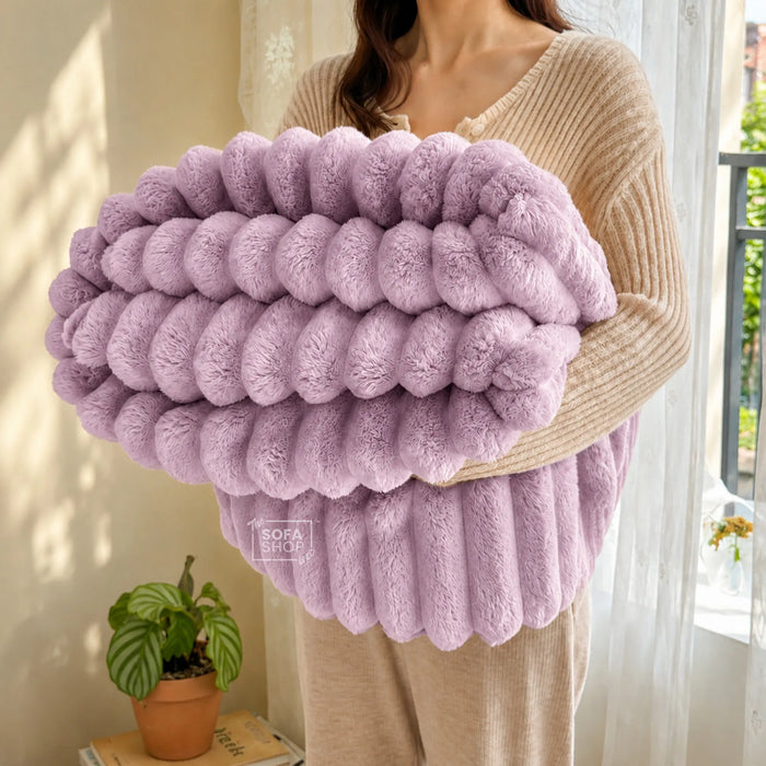 Purple Flannel Plush Blanket | 150 x 200cm | Fluffy Warm Cosy Throw with Ultra-Soft Fleece + Machine Washable Care | Boston | Bed, Sofa And Couch Blanket | The Sofa Shop