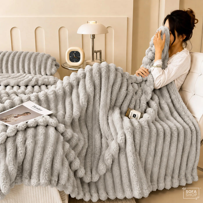 Modern Grey Flannel Plush Blanket 150x200cm | Fluffy Warm Cozy Throw for Couch Bed Sofa  | The Sofa Shop