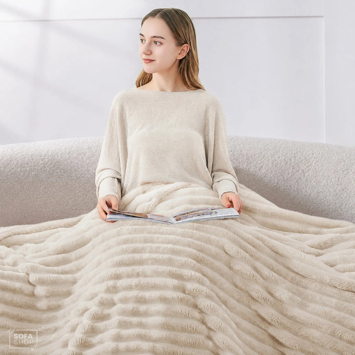 Classic Beige Flannel Plush Blanket 150 x 200cm | Fluffy Warm Cosy Throw with Ultra-Soft Fleece + Machine Washable Care | Boston | Bed Sofa Couch Blanket | The Sofa Shop
