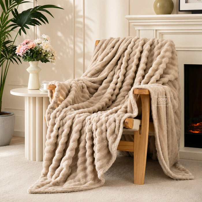 Chic Khaki Flannel Plush Blanket 150 x 200cm | Fluffy Warm Cosy Throw with Ultra-Soft Fleece + Machine Washable Care | Boston | Bed Sofa Couch Blanket | The Sofa Shop