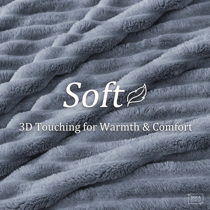 Silver Grey Flannel Plush Blanket | 150 x 200cm | Fluffy Warm Cosy Throw with Ultra-Soft Fleece + Machine Washable Care | Boston | Bed, Sofa And Couch Blanket | The Sofa Shop