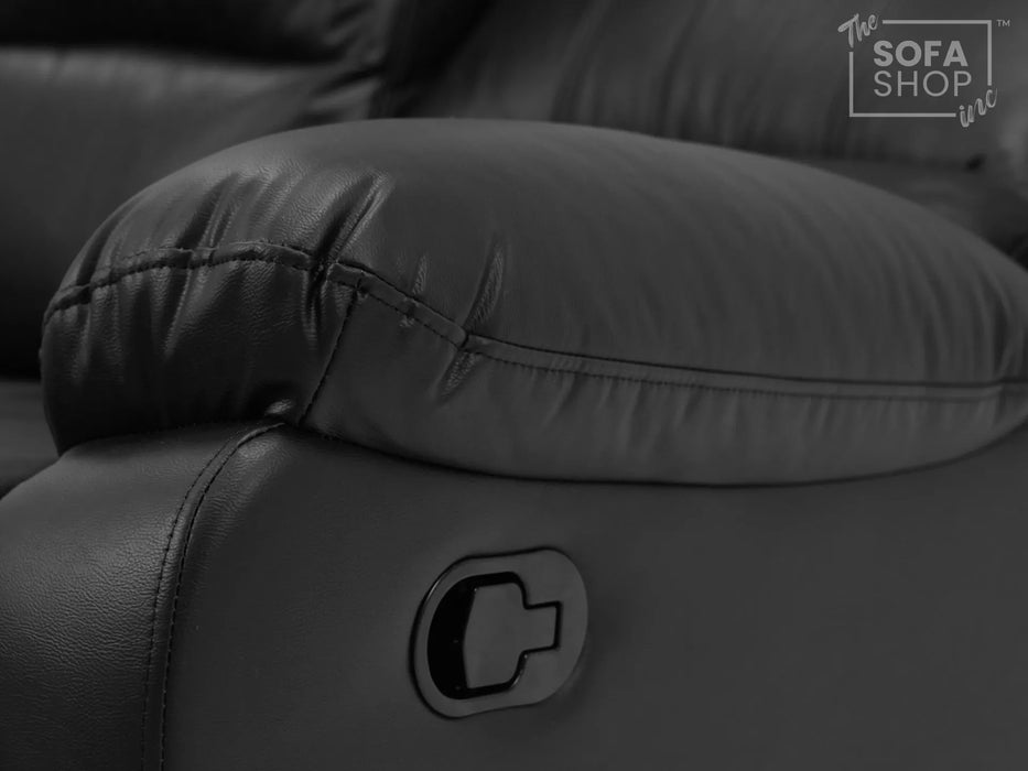 3 Seater Recliner Sofa in Black Leather with Drop-Down Table & Cup Holders | Easy to Clean & Comfortable | Trento