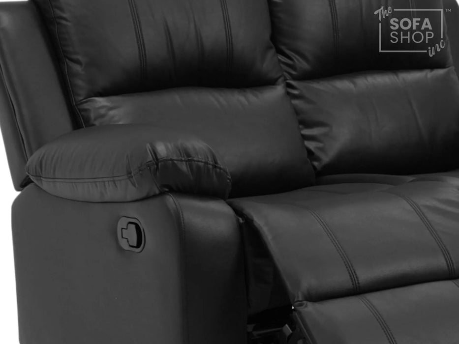 3 Seater Recliner Sofa in Black Leather with Drop-Down Table & Cup Holders | Easy to Clean & Comfortable | Trento